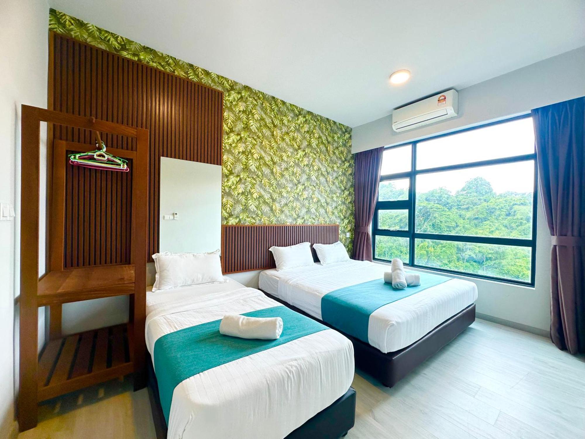 Apartment Sunset Seaview Vacation @ Jesselton Quay Kota Kinabalu