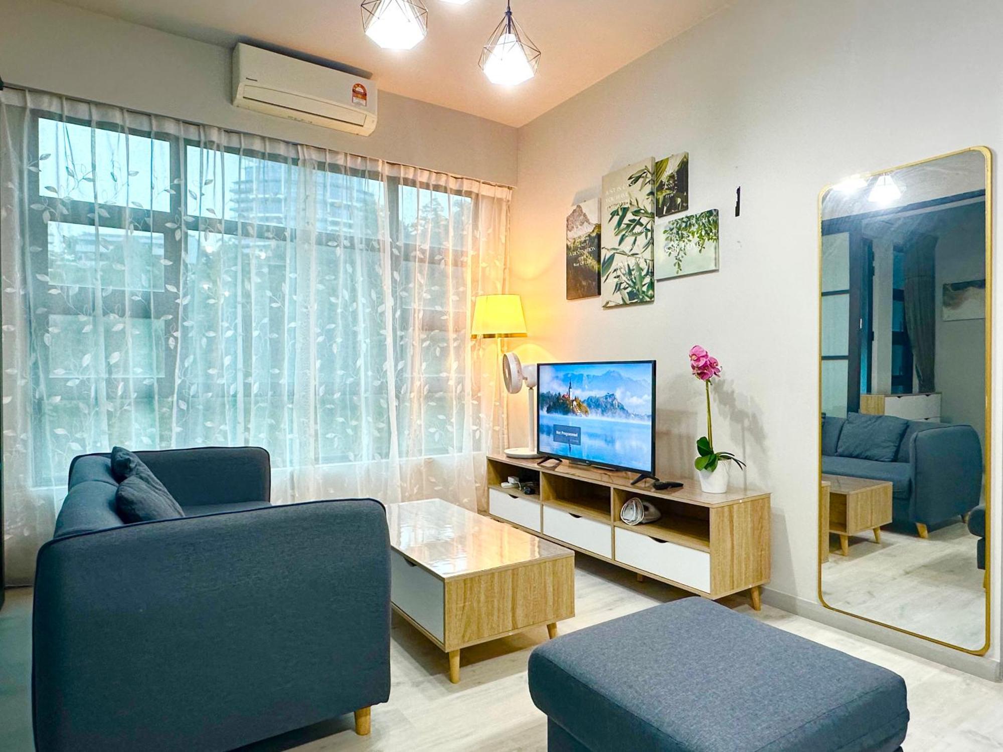 Apartment Sunset Seaview Vacation @ Jesselton Quay *