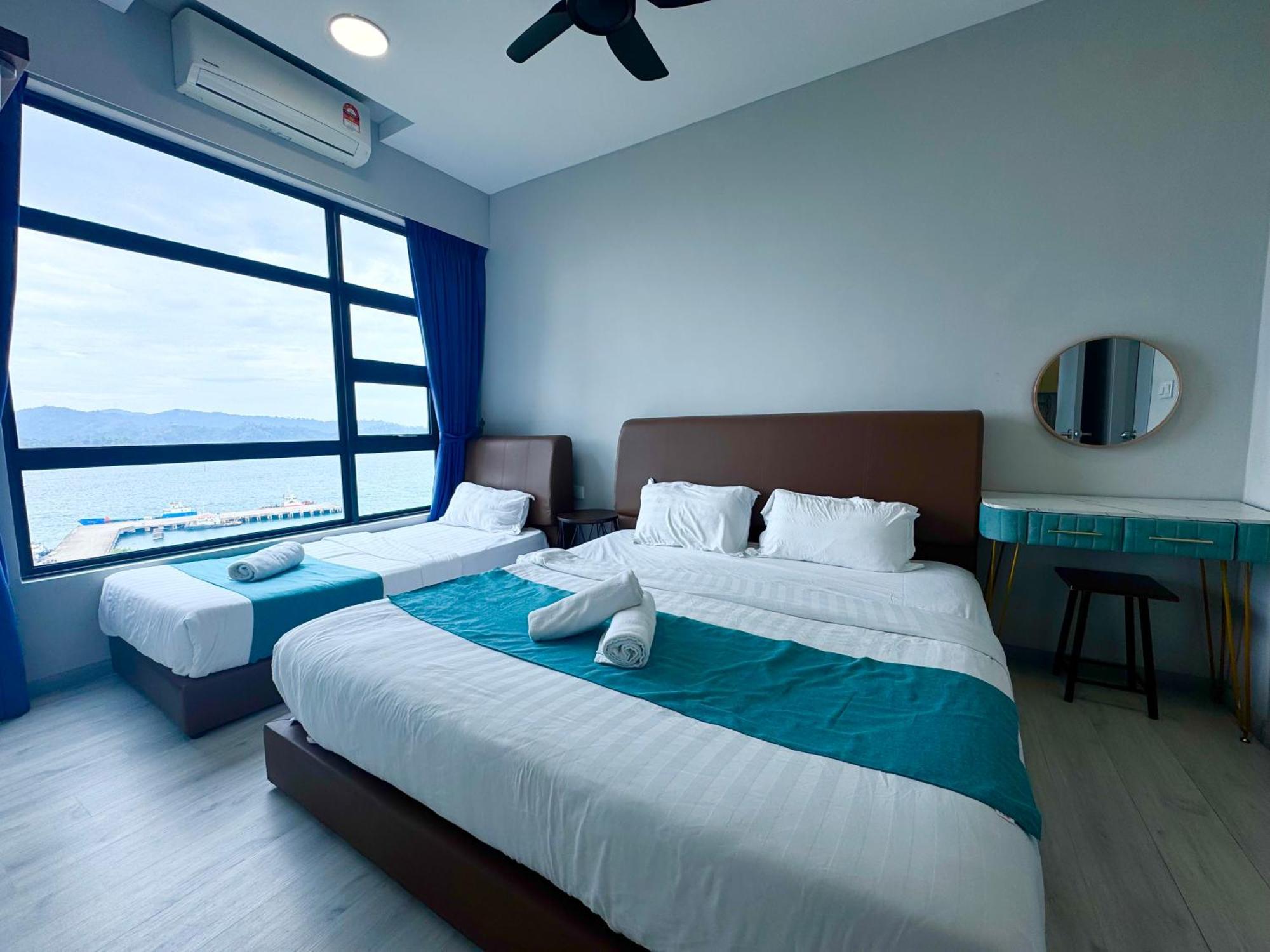 Sunset Seaview Vacation @ Jesselton Quay *