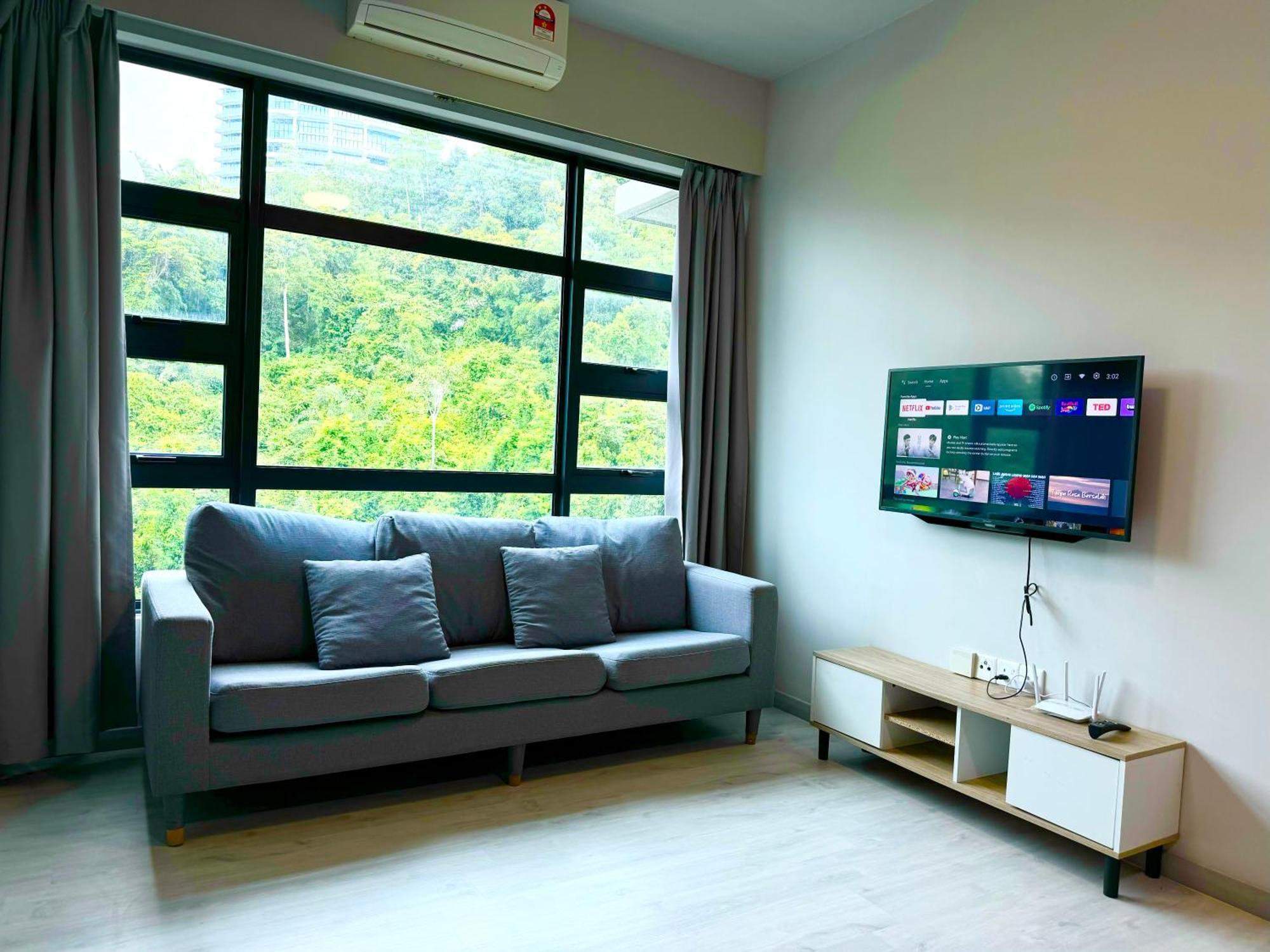 Apartment Sunset Seaview Vacation @ Jesselton Quay *